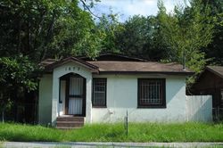 Foreclosure Listing in W 10TH ST JACKSONVILLE, FL 32209