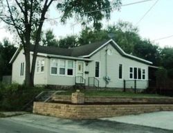 Foreclosure Listing in S HANCOCK AVE FREEPORT, IL 61032