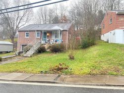 Foreclosure Listing in EWART AVE BECKLEY, WV 25801