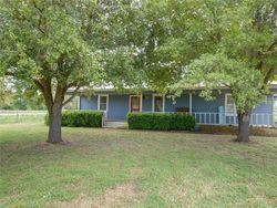 Foreclosure Listing in E FM 696 LEXINGTON, TX 78947