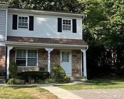 Foreclosure Listing in THORNTON COMMONS # 0 YAPHANK, NY 11980
