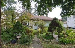 Foreclosure Listing in COOPER AVE LANSING, MI 48910