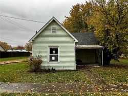 Foreclosure in  E JACKSON ST Paris, IL 61944