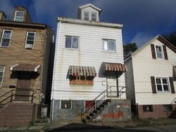 Foreclosure Listing in STRAUBS LN PITTSBURGH, PA 15212