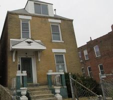 Foreclosure Listing in TEMPLE PL SAINT LOUIS, MO 63112