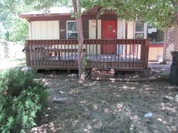 Foreclosure Listing in APPLETON AVE INDEPENDENCE, MO 64052