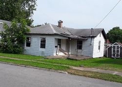 Foreclosure Listing in E OAK ST WEST FRANKFORT, IL 62896