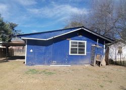 Foreclosure Listing in AUGUSTIN ST UVALDE, TX 78801