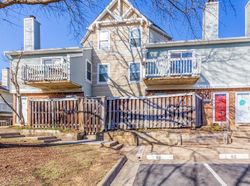 Foreclosure Listing in PEMBROOK VILLAGE DR # 82 ALEXANDRIA, VA 22309