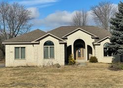  Bull Ridge Dr, Mchenry IL