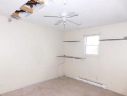 Foreclosure Listing in N OAK ST WINCHESTER, IN 47394