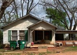 Foreclosure Listing in N SYCAMORE ST PALESTINE, TX 75803