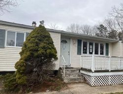  Louise Ave, Patchogue NY