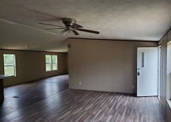 Foreclosure Listing in PULLMAN RD LA VERNIA, TX 78121