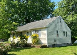 Foreclosure Listing in CAMDEN AVE VOORHEES, NJ 08043