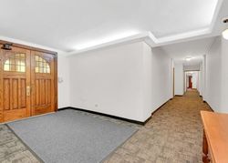 Foreclosure Listing in GARTH RD APT 6O SCARSDALE, NY 10583