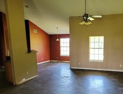 Foreclosure Listing in S ELMIRA AVE RUSSELLVILLE, AR 72802