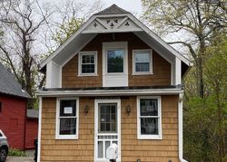 Foreclosure Listing in NEWTON PARK RD FRAMINGHAM, MA 01702