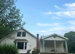 Foreclosure Listing in OAKMAN LN RIDGELEY, WV 26753