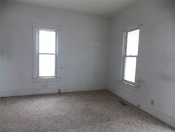 Foreclosure Listing in S 1ST ST OSKALOOSA, IA 52577