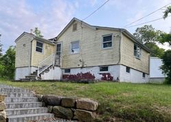 Foreclosure Listing in KINGSLAND RD HEWITT, NJ 07421