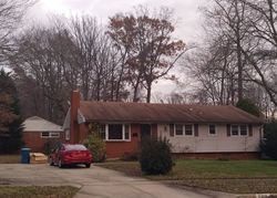 Foreclosure Listing in QUEENSBERRY AVE SPRINGFIELD, VA 22151