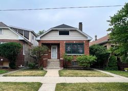  W Berenice Ave, Chicago IL