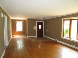 Foreclosure Listing in THORNDALE AVE MEDINAH, IL 60157