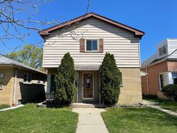  W Highland Ave, Chicago IL
