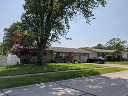 Foreclosure Listing in CANDLE LIGHT LN HAZELWOOD, MO 63042