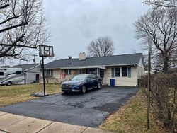 Foreclosure Listing in GLENMAR RD FAIRLESS HILLS, PA 19030