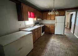 Foreclosure Listing in E BOND ST MARION, SC 29571