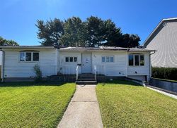 Foreclosure in  GORDON AVE Plainview, NY 11803