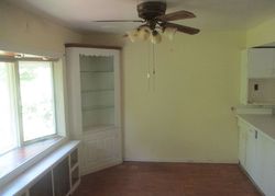 Foreclosure Listing in LITTLE FRESH POND RD SOUTHAMPTON, NY 11968