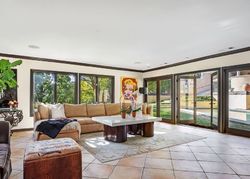 Foreclosure Listing in CEDARBROOK DR BEVERLY HILLS, CA 90210