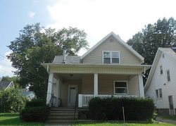 Foreclosure Listing in W MACARTHUR AVE BLOOMINGTON, IL 61701