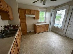Foreclosure Listing in E GASKILL AVE # 10 JEANNETTE, PA 15644