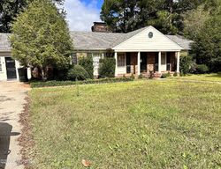 Foreclosure Listing in GLOUCESTER RD GOLDSBORO, NC 27534