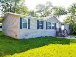 Foreclosure Listing in AU LAC DR N # 305 NEW BALTIMORE, MI 48051