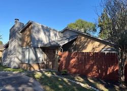 Foreclosure Listing in GLENMEADOW DR ROSENBERG, TX 77471