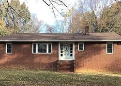 Foreclosure Listing in KNOLLWOOD CIR ALBEMARLE, NC 28001