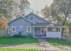 Foreclosure Listing in 10TH ST HUNTSVILLE, TX 77320