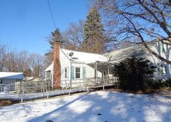 Foreclosure in  S OAK AVE Freeport, IL 61032