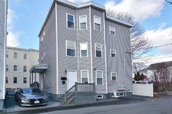 Foreclosure Listing in ELLIOTT PL APT 2R PEABODY, MA 01960