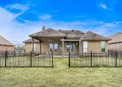 Foreclosure in  EMERALD BAY LOOP Shreveport, LA 71107