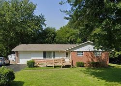 Foreclosure Listing in RIVERSIDE DR PADUCAH, KY 42003