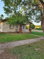 Foreclosure Listing in W LIVEOAK ST COLEMAN, TX 76834