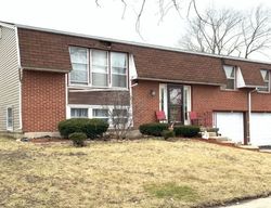 Foreclosure Listing in YALE LN COUNTRY CLUB HILLS, IL 60478