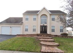 Foreclosure Listing in COBBLESTONE DR GILBERTSVILLE, PA 19525