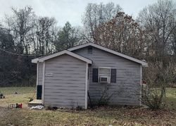  Crabapple Rd, Lebanon MO